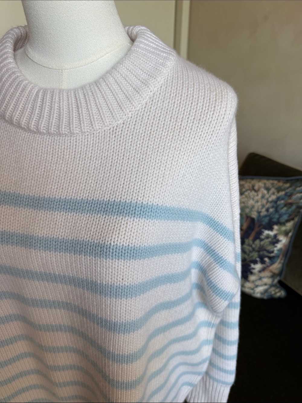 La Ligne Marin Sweater Size XL STRIPED CREAM/PERIWINKLE - Picture 3 of 11